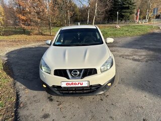 2013 Nissan Qashqai I Рестайлинг, белый, 1350000 рублей, вид 2