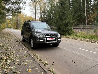 2015 Mitsubishi Pajero IV Рестайлинг 2, серый, 3250000 рублей, вид 3