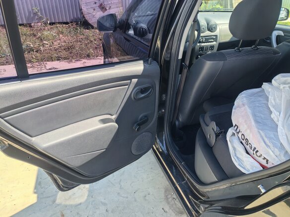 2011 Renault Sandero I, чёрный, 570000 рублей - вид 19