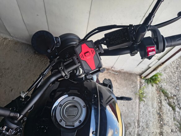 2023 Yamaha XSR700, чёрный, 830000 рублей - вид 2
