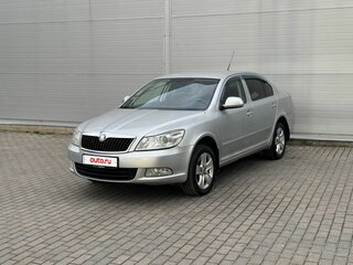 2010 Skoda Octavia II (A5) Рестайлинг, серебристый, 675000 рублей, вид 1