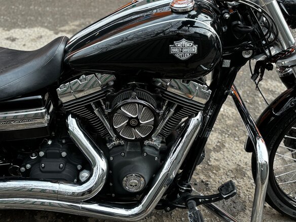 2011 Harley-Davidson Dyna Wide Glide, чёрный, 960000 рублей - вид 11