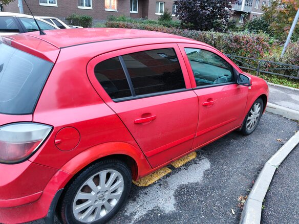 2006 Opel Astra H, красный, 240000 рублей - вид 4
