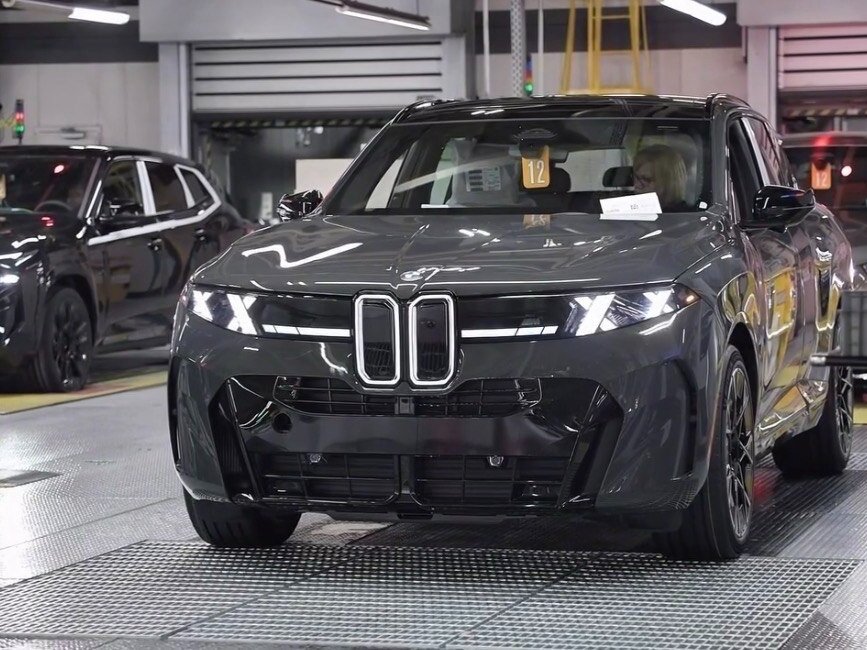 Открыть фотографии: BMW X5 V (G65)