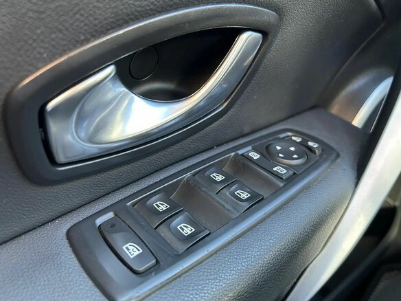 2010 Renault Fluence I, серый, 530000 рублей - вид 18