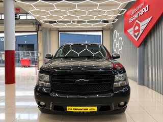 2013 Chevrolet Tahoe 6AT III, чёрный, 2250000 рублей, вид 2