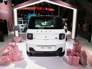 2026 Geely Panda I Рестайлинг, розовый, 1322208 рублей, вид 3