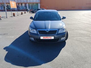 2012 Skoda Octavia II (A5) Рестайлинг, серый, 580000 рублей, вид 1