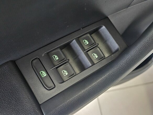 2021 Skoda Rapid II, белый, 1889000 рублей - вид 12