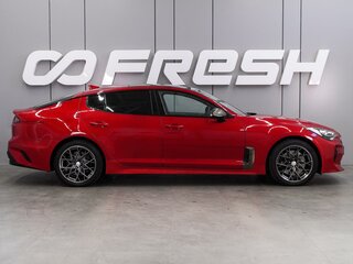 2018 Kia Stinger I, красный, 1999000 рублей, вид 5