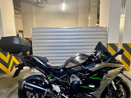 2020 Kawasaki Ninja H2 SX, серый, 1650000 рублей, вид 1