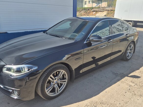2016 BMW 5 серии 530d xDrive VI (F10/F11/F07) Рестайлинг, чёрный, 3600000 рублей - вид 14