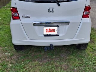 2010 Honda Freed Spike I Рестайлинг, белый, 820000 рублей, вид 3