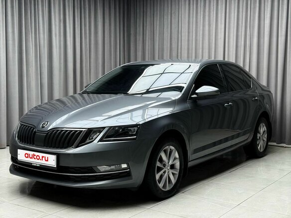 2017 Skoda Octavia III (A7) Рестайлинг, серый, 1799000 рублей - вид 3