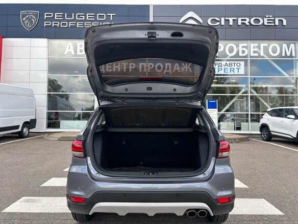 2017 Kia Rio X-Line IV, серый, 1300000 рублей - вид 6