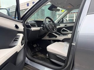2026 BYD Yuan Up 45.12 kWh, серый, 2000000 рублей, вид 2