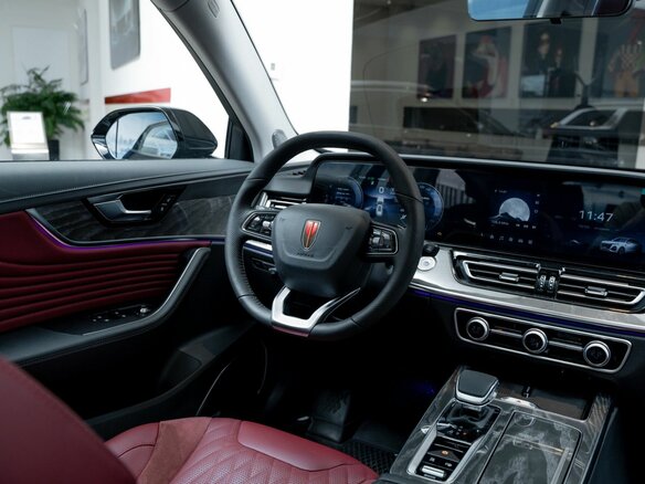2025 Hongqi HS5 I Рестайлинг, чёрный - вид 6