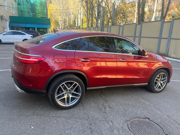 2018 Mercedes-Benz GLE Coupe 350 d I (C292), красный, 4950000 рублей - вид 5