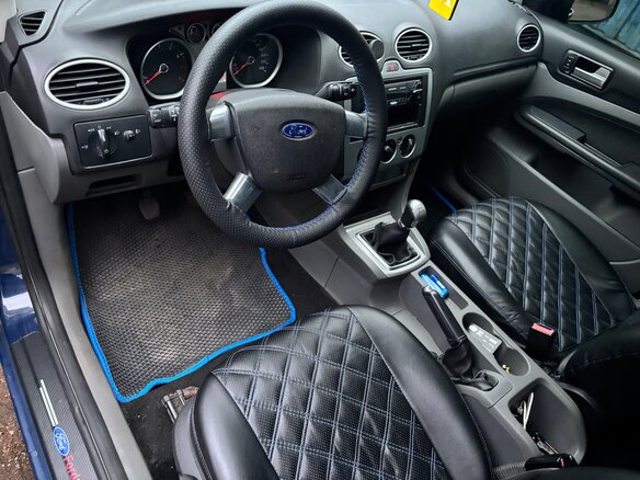 2009 Ford Focus II Рестайлинг, синий, 490000 рублей - вид 5