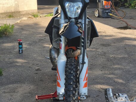 2023 KTM 300 EXC, оранжевый, 540000 рублей, вид 3