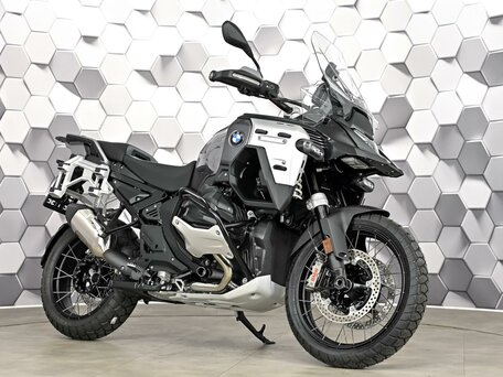 2025 BMW R 1300 GS Adventure, чёрный, 2899000 рублей, вид 1