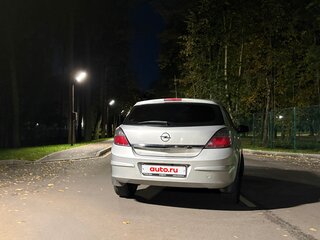 2012 Opel Astra H Рестайлинг, серебристый, 520000 рублей, вид 3