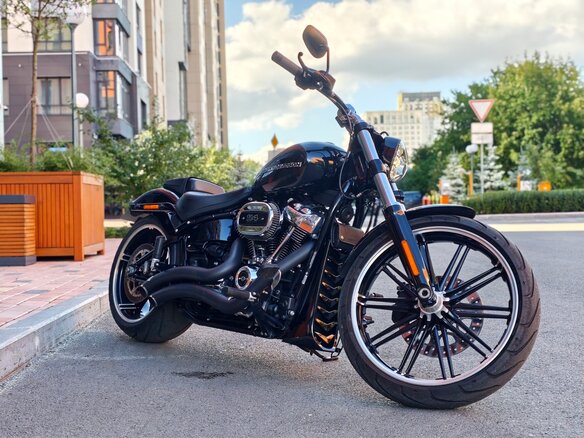 2021 Harley-Davidson Breakout, чёрный, 2135000 рублей - вид 20