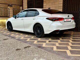 2019 Toyota Camry VIII (XV70), белый, 2520000 рублей, вид 5