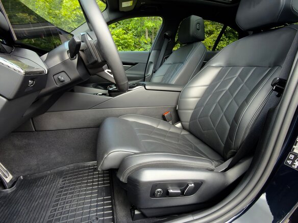 2024 BMW 5 серии 520d xDrive VIII (G60/G61/G68), синий, 7325000 рублей - вид 10