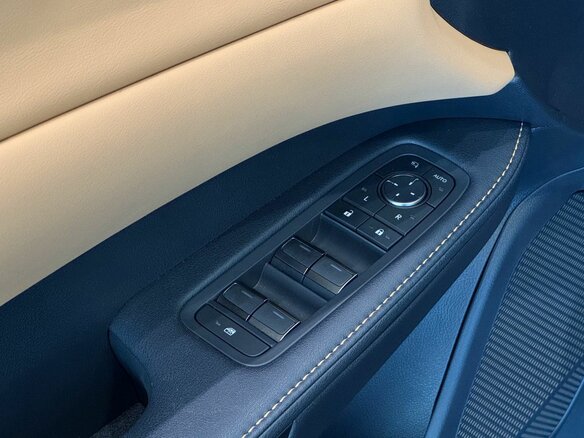 2026 Lexus RX 300 V, чёрный, 8590000 рублей - вид 13