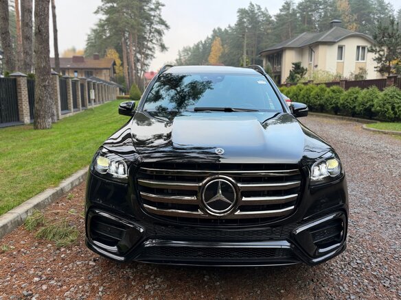 2025 Mercedes-Benz GLS 450 II (X167) Рестайлинг, чёрный, 13950000 рублей - вид 1