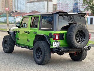 2018 Jeep Wrangler IV (JL), зелёный, 4300000 рублей, вид 4