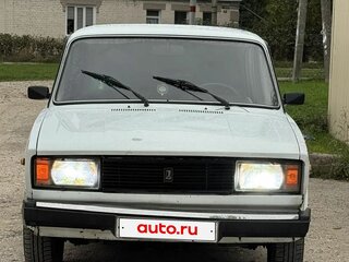 2002 Lada (ВАЗ) 2105, белый, 140000 рублей, вид 1
