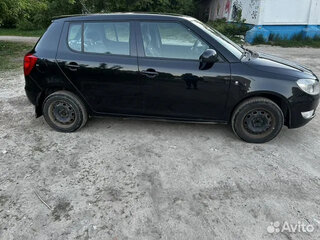 2010 Skoda Fabia II Рестайлинг, чёрный, 415000 рублей, вид 3