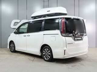 2019 Toyota Esquire I Рестайлинг, белый, 2599000 рублей, вид 2