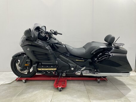 2013 Honda GL 1800 Gold Wing, чёрный, 1250000 рублей, вид 2