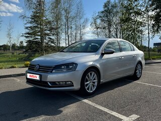 2013 Volkswagen Passat B7, серебристый, 1460000 рублей, вид 2