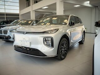 2026 Changan Qiyuan Q07 31.7 kWh, серебристый, 3550000 рублей, вид 1