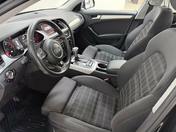 2012 Audi A4 IV (B8) Рестайлинг, чёрный, 1249000 рублей - вид 12