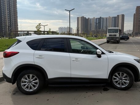 2015 Mazda CX-5 I Рестайлинг, белый, 1635000 рублей, вид 4