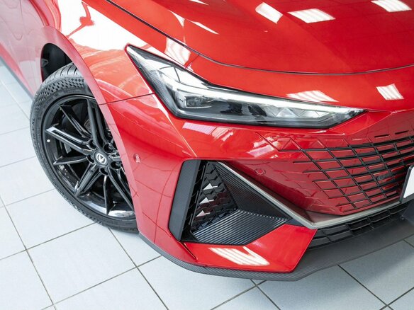 2024 Changan UNI-V I, красный, 2650000 рублей - вид 12