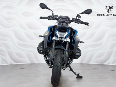 2026 BMW R 1300 R, зелёный, 2299000 рублей, вид 4
