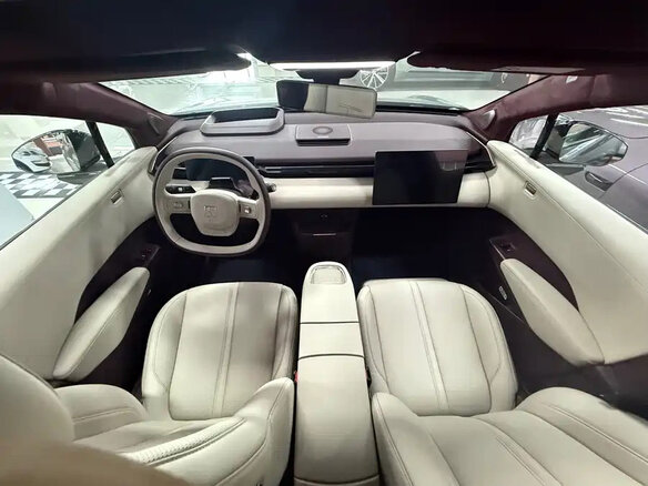 2024 Zeekr X 66 kWh I, серый, 3811110 рублей - вид 10
