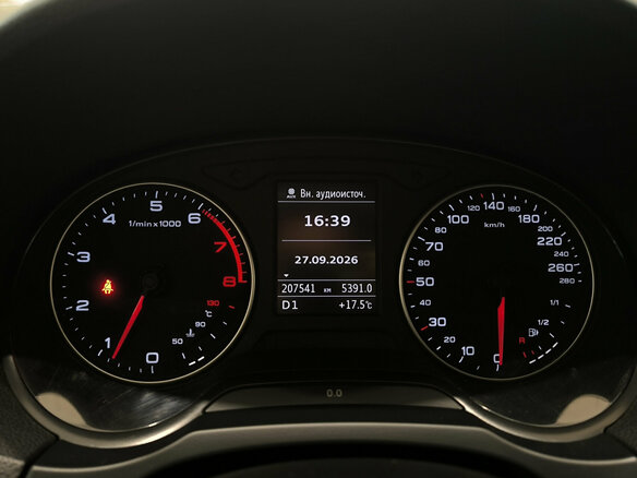 2013 Audi A3 III (8V), красный, 1250000 рублей - вид 12