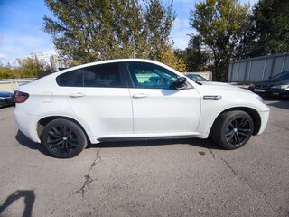 2013 BMW X6 M I (E71) Рестайлинг, белый, 2300000 рублей, вид 2