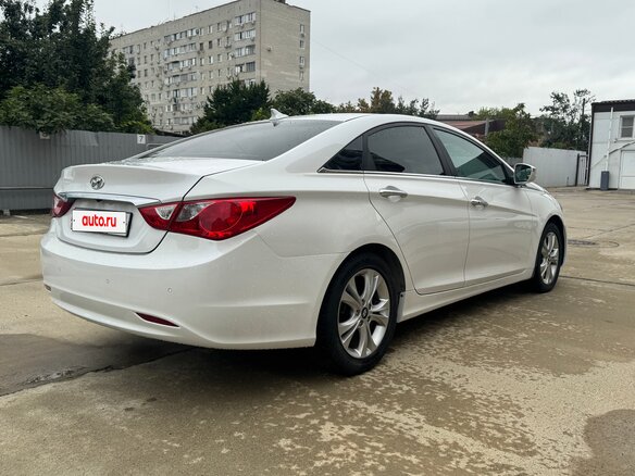 2011 Hyundai Sonata VI (YF), белый, 1250000 рублей - вид 5