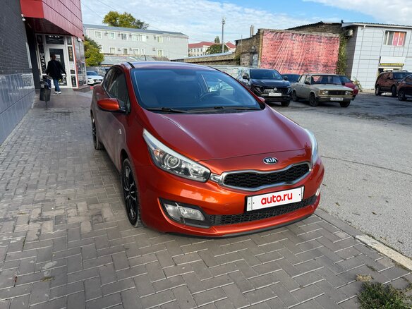 2013 Kia Ceed II, оранжевый, 940000 рублей - вид 1