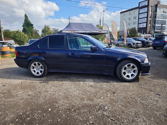 1993 BMW 3 серии 316i III (E36), синий, 550000 рублей - вид 3