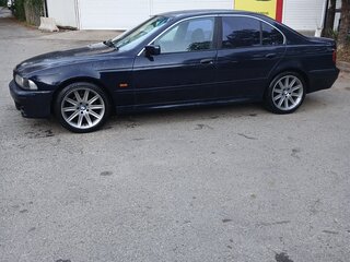 2003 BMW 5 серии 525i IV (E39) Рестайлинг, синий, 650000 рублей, вид 5