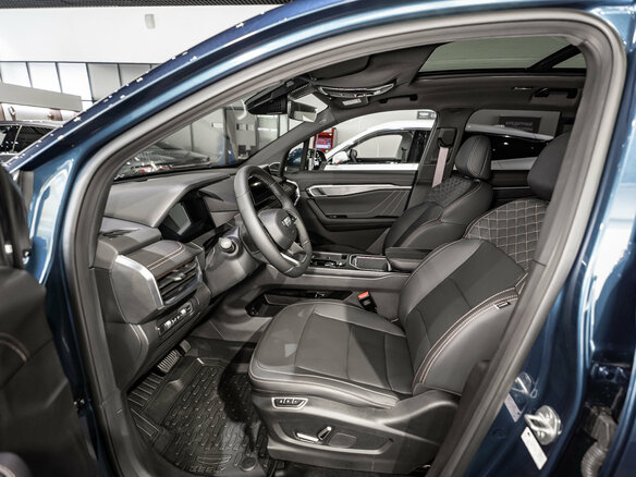 2026 Geely Okavango I Рестайлинг, синий, 4085990 рублей - вид 17